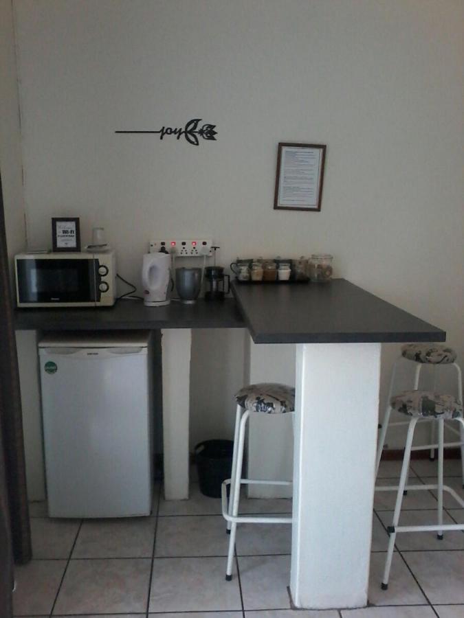 Tehillah Guesthouse Upington Esterno foto