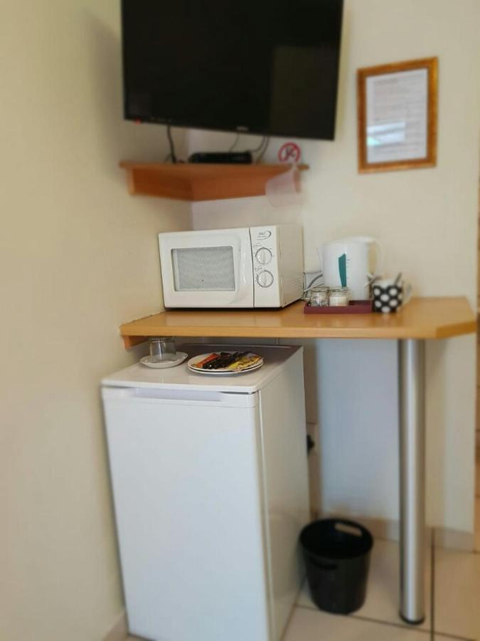 Tehillah Guesthouse Upington Esterno foto