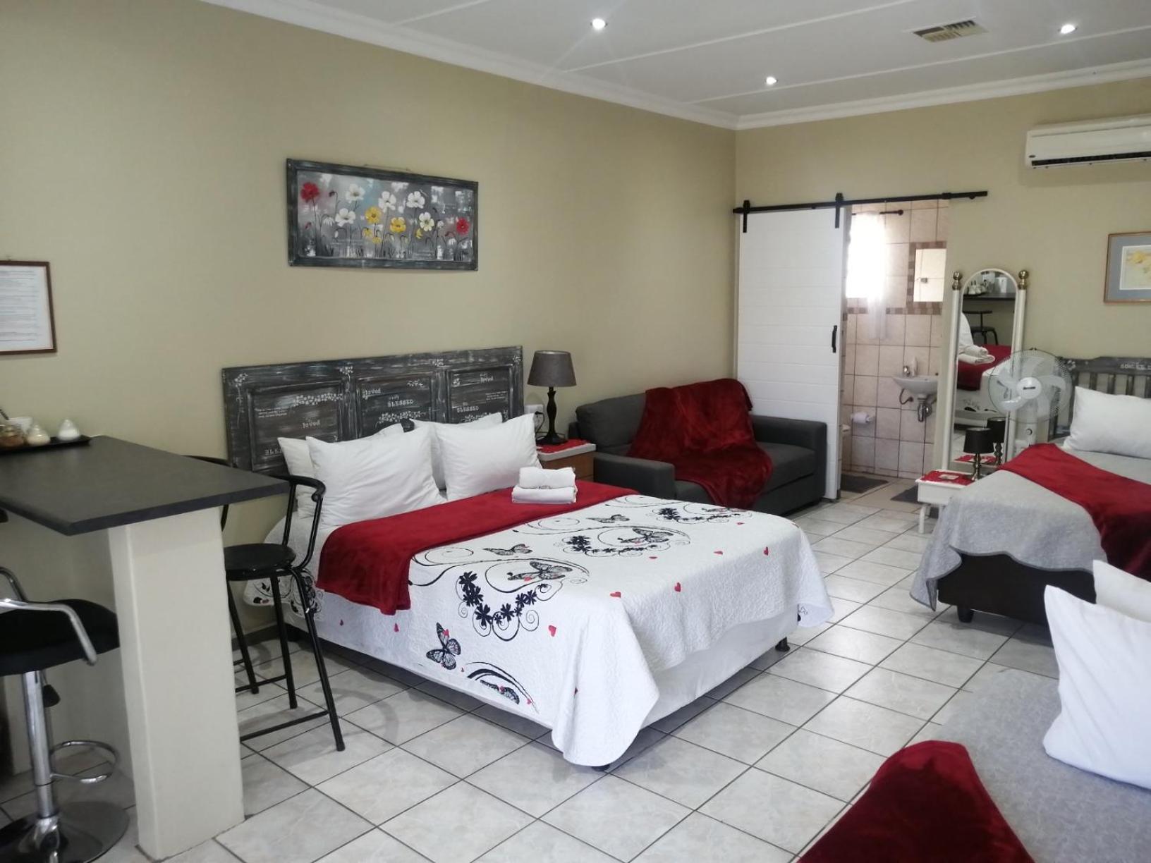 Tehillah Guesthouse Upington Esterno foto